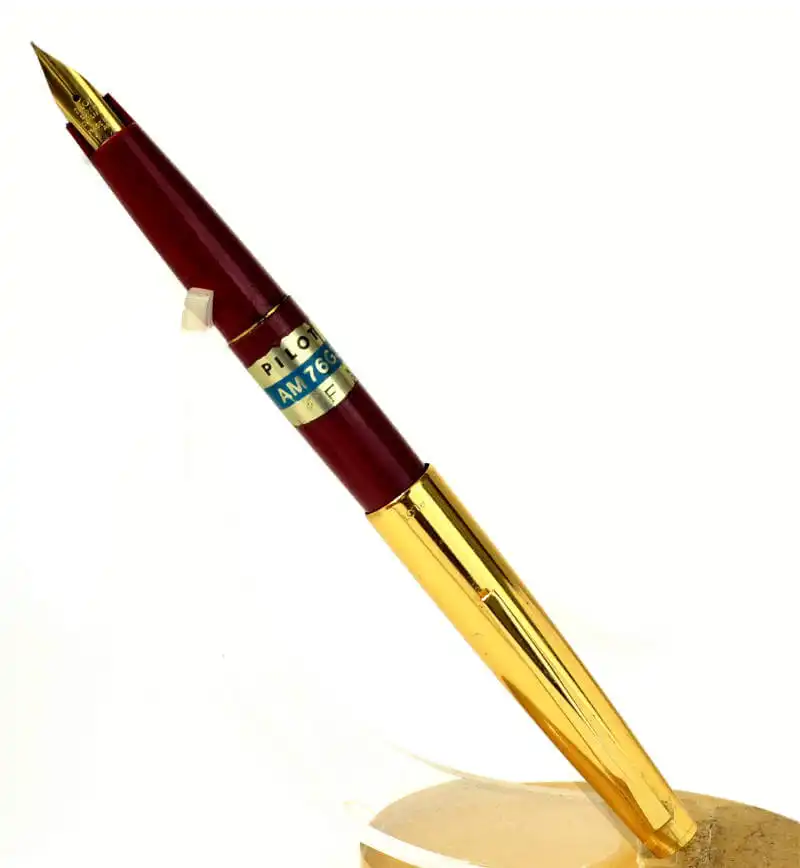 vintage-pilot-76G3-red-barrel- vintage-pilot-76G3-red-barrel-