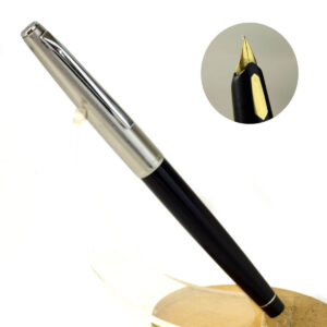 Pilot Vintage classic black barrel fountain pen - 14K solid gold Fine nib - Used