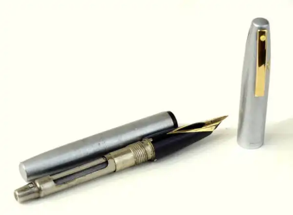 Vintage sheaffer imperial 444XG fountain pen and 14K gold F nib - Clean used - Image 2