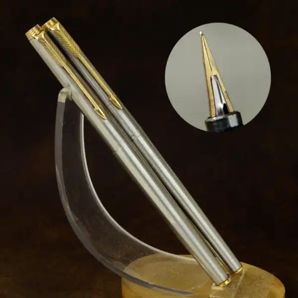 Vintage parker 180 fountain pen and rollerball pen set with  14K XF and M reversible nib - Clean