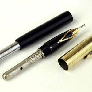 vintage-sheaffer-PFM-V-black-barrel-fountain-pen