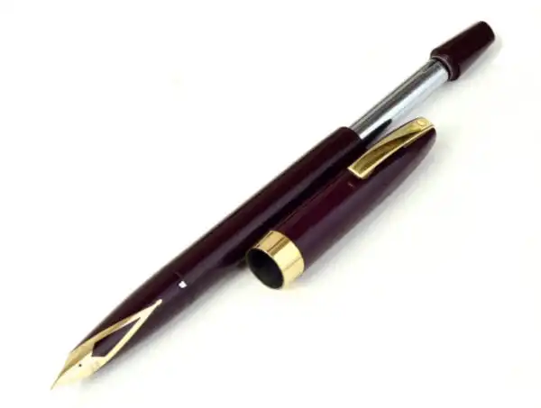 Vintage Sheaffer Imperial IV touchdown fountain pen with 14K solid gold inlaid F nib  - Clean - Image 2