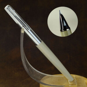 Vintage sheaffer stylist 202 fountain pen  with 2 side nib - Used