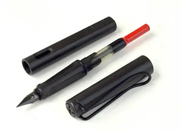 Lamy Safari Charcoal barrel fountain pen With Steel F nib -  Clean - Image 2