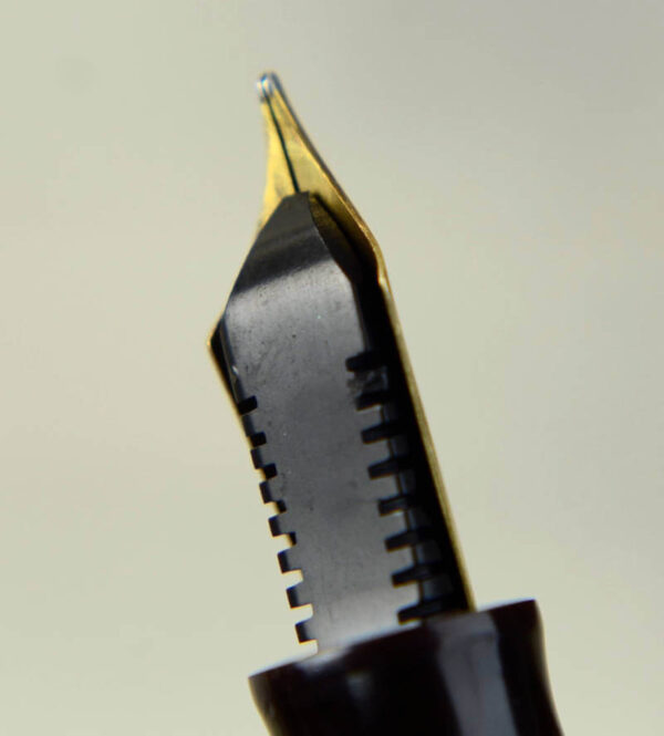 Buy parker duofold button filler fountain pen 14K gold M nib online