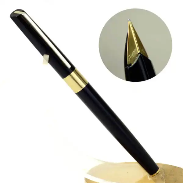 Vintage pilot super 150 fountain pen - 14K solid gold F nib - Used