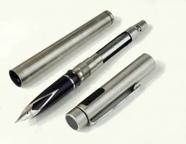 Vintage sheaffer targa 1001 fountain pen  with inlaid steel Fine nib - Clean - Image 2