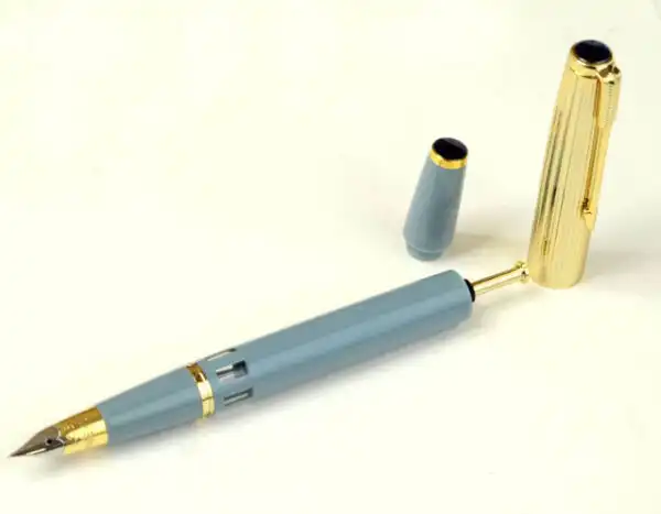 Wing sung 601a GP Vacumatic filler pastel blue  fountain pen with triumph F nib - Brand new - Image 2