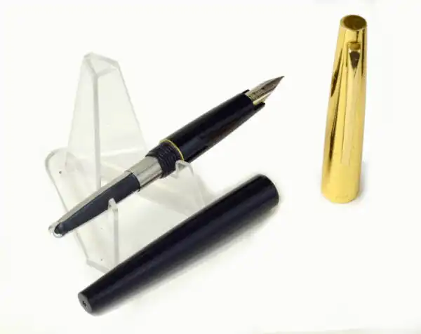 Pilot Vintage Superior fountain pen -  gold plated F nib  - Used - Image 2