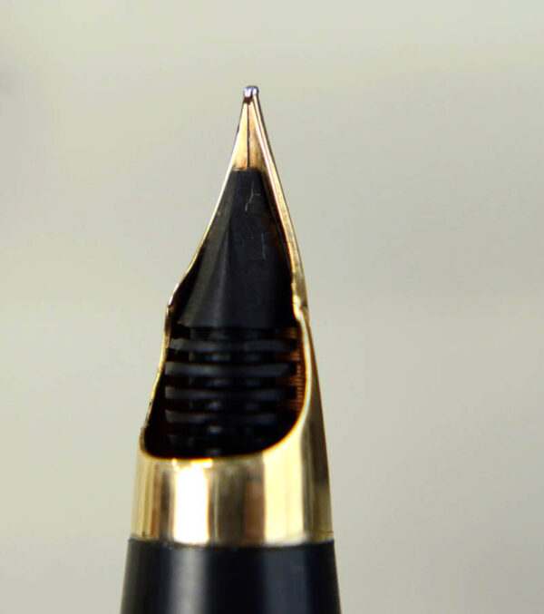 Buy sheaffer imperial stylist fountain pen with 14K gold conical M nib ...