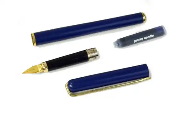 Vintage elysee 60 series fountain pen with plated M nib - Used - Image 2