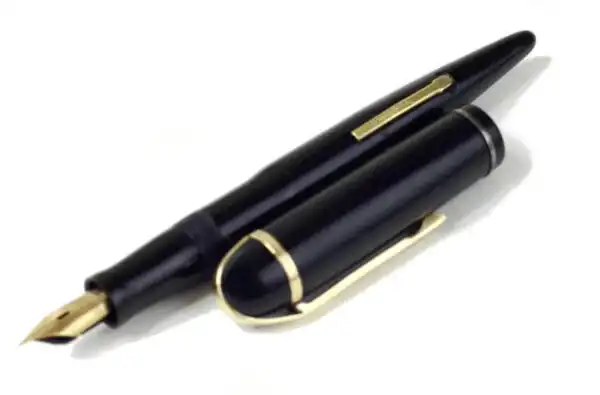 Vintage eversharp skyline lever filler fountain pen - 14K solid gold F nib - Used - Image 2