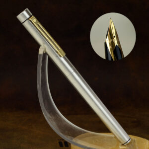 Vintage sheaffer targa 1001XG brushed chrome fountain pen with 14K solid gold F nib  – Used