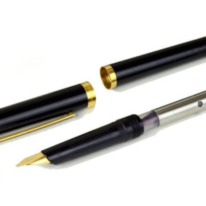 st-dupont-classique-black-fountain-pen