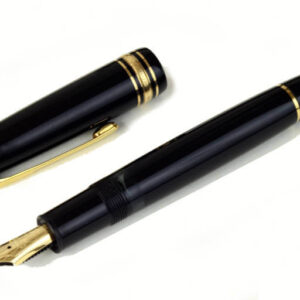 vintage-montblanc-meisterstuck-146-black-fountain-pen-gold-nib
