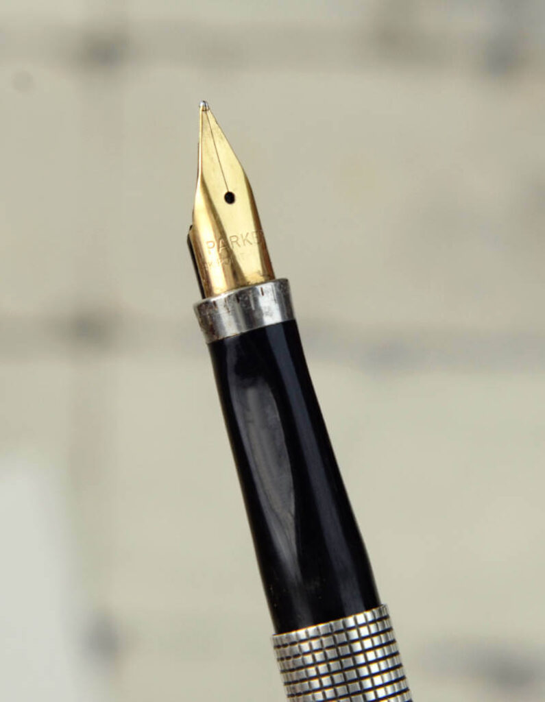 Vintage parker 75 sterling silver fountain pen with 14K gold fine nib