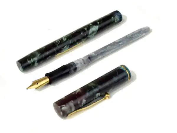 vintage watermans ideal lever filler fountain pen 14K gold M nib - Used - Image 2
