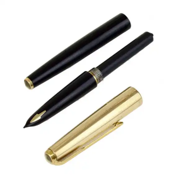 Vintage Parker 61  fountain pen with gold filled cap and 14K Gold M nib - Used - Image 2