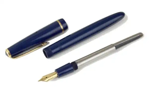 Vintage parker duofold Junior navy blue fountain pen with 14K gold M nib - Used - Image 2