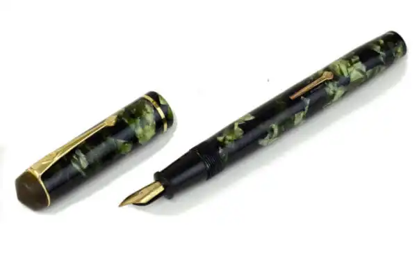 Vintage conway stewart 286 lever filler fountain pen - 14K gold M nib - Clean - Image 2