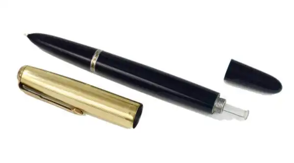 Vintage parker 51 vacumatic black barrel fountain pen  with 14 Karat solid gold M nib - used - Image 2