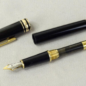 montblanc-meisterstuck-144-fountain-pen-14K-gold-nib