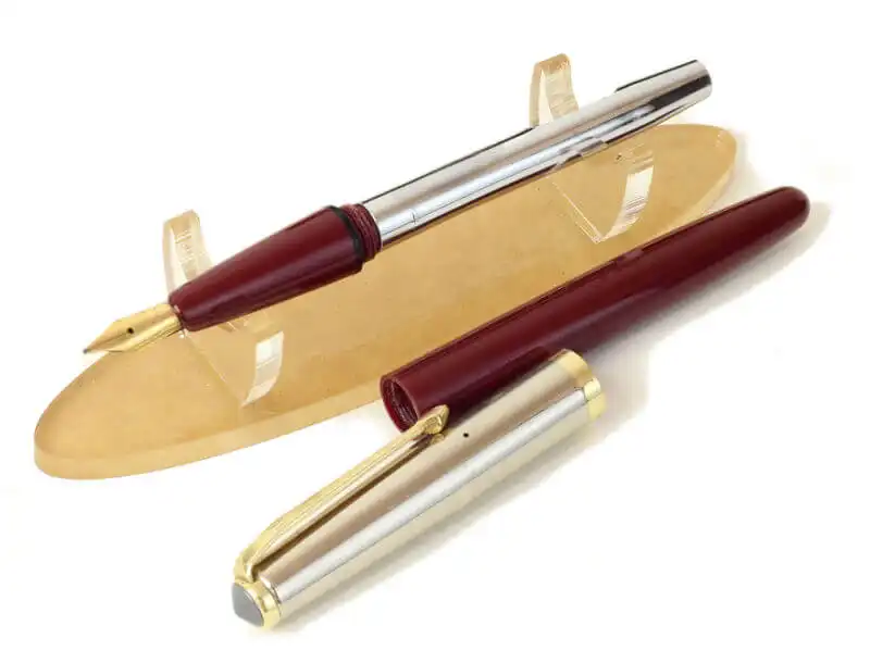 Vintage conway stewart 67 aero filler fountain pen - 14K solid gold M nib - Clean - Image 2
