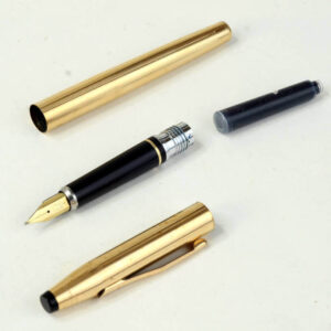 cross-century-golden-barrel-fountain-pen-14K-nib