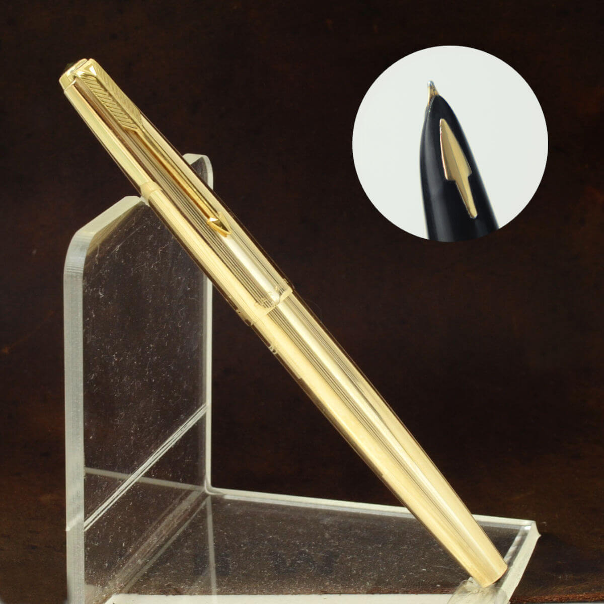 Vintage Parker 61 gold filled barrel fountain pen with 14K Gold M nib – Used