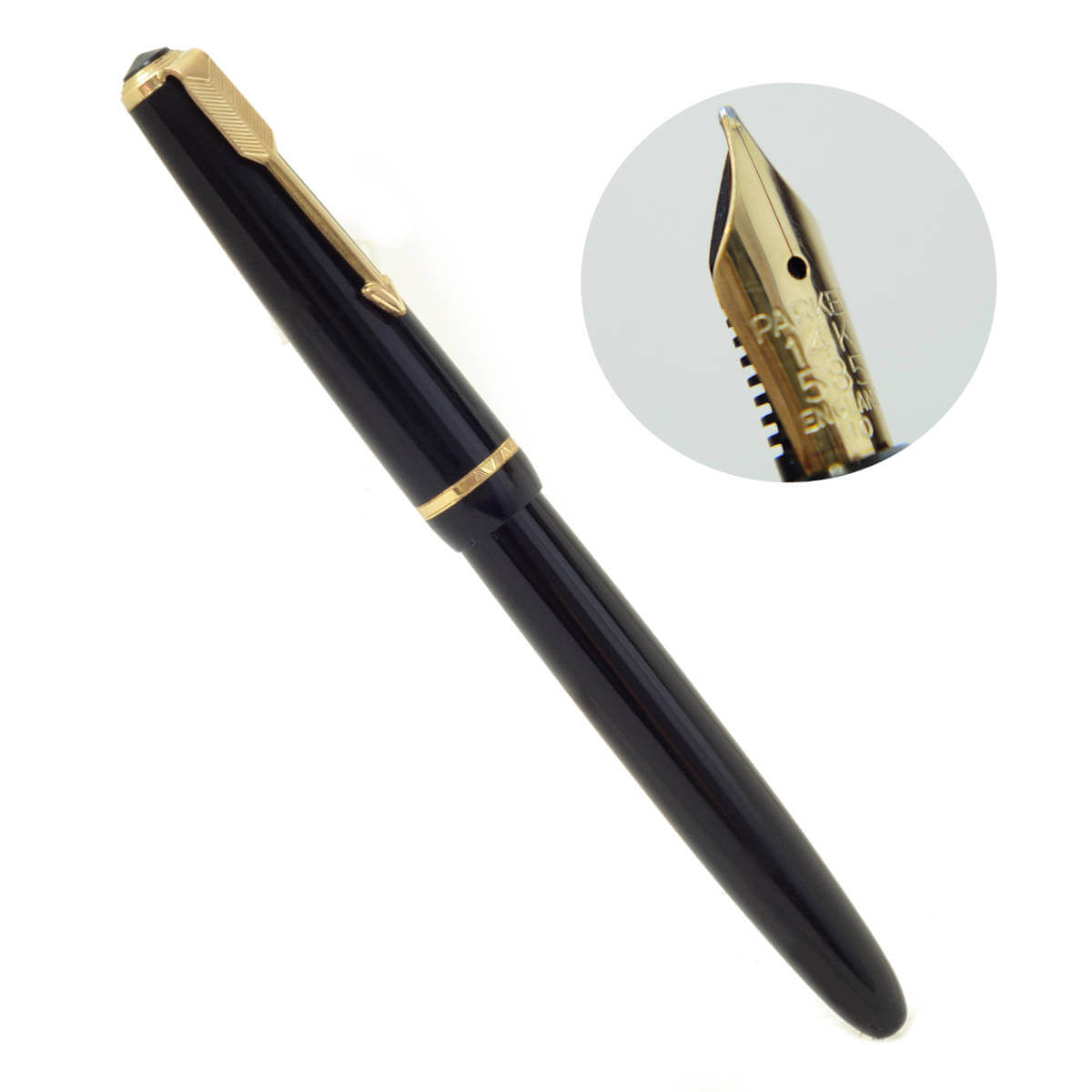 Vintage parker duofold junior black fountain pen – 14 Karat gold M nib – Used
