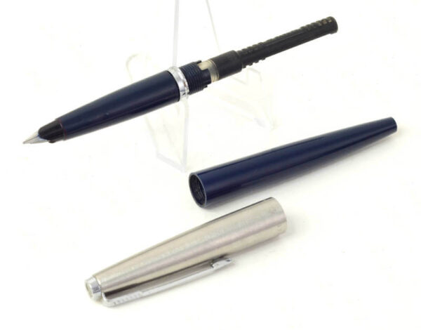 Vintage parker 45 navy barrel fountain pen with semi hooded steel F nib  - Used - Image 2