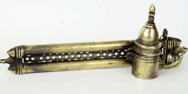 Antique brass inkwell with dual quill holder slots - 1920 antique - Image 2