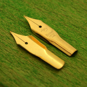 swan-5.5-size-gold-plated-Fine-tipped-nib