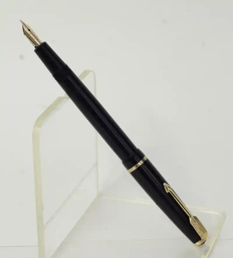 parker slimfold black fountain pen gold nib 1