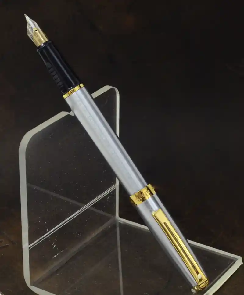 sheaffer prelude 342 chrome barrel golden trim fountain pen