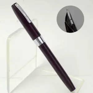 Sheaffer Quasi Imperial 330 burgundy fountain pen with Steel italic B nib - Clean