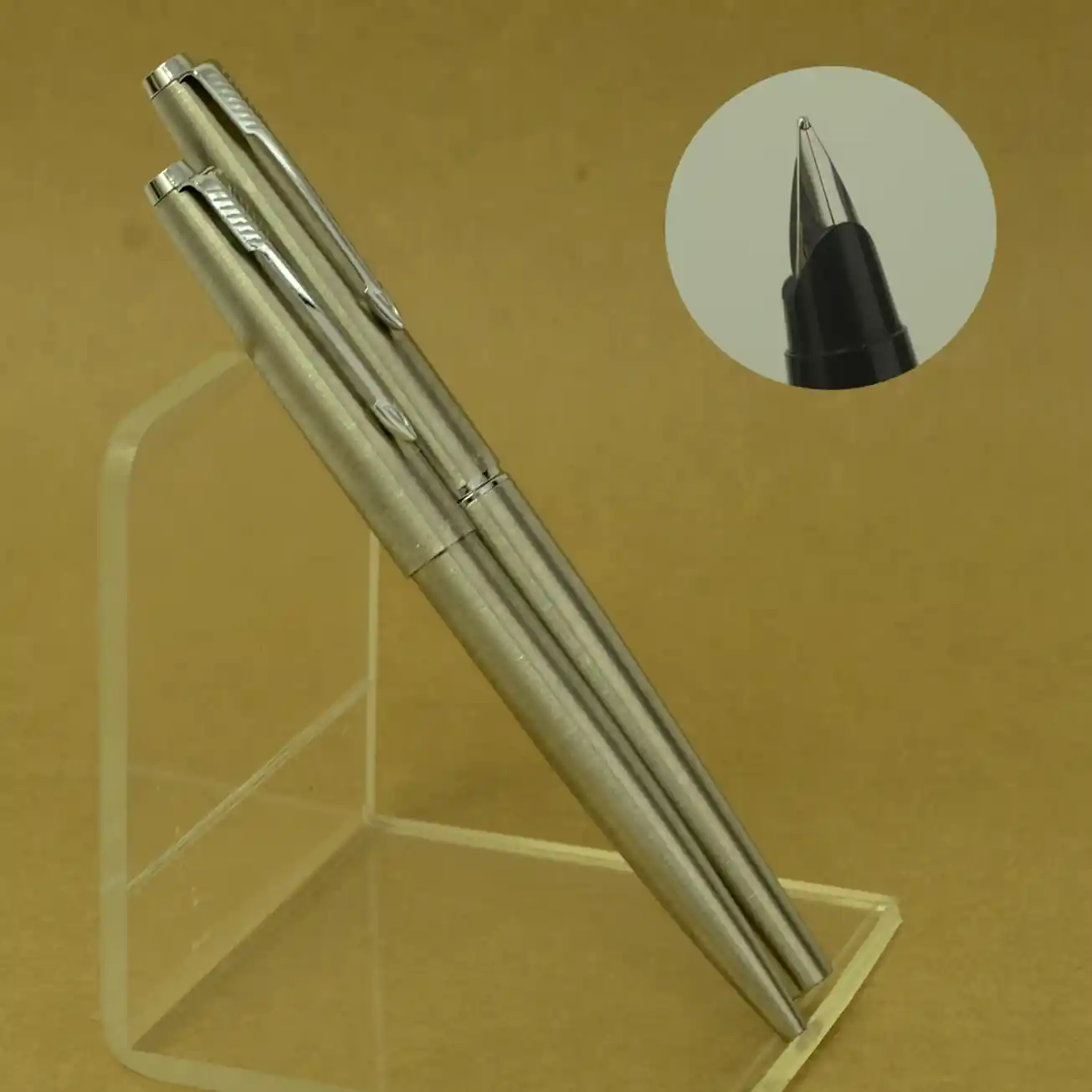 Vintage parker 45 flighter fountain pen and ballpoint with gold plated Fine nib - Used