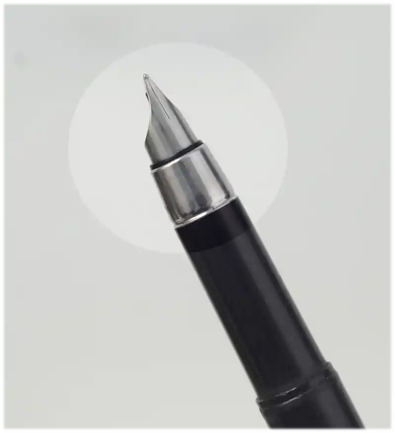 parker 25 black fountain pen