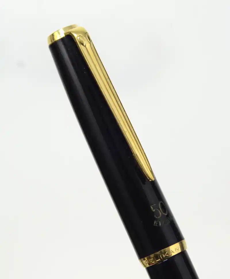 pelikan piston filler fountain pen Fine nib