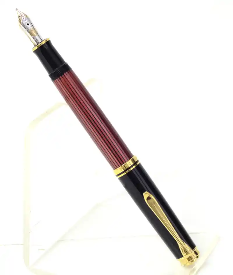 pelikan souveran M600 fountain pen