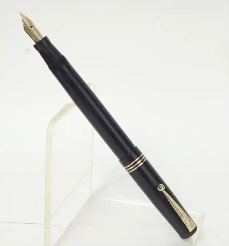 swan liverless BHR black fountain pen