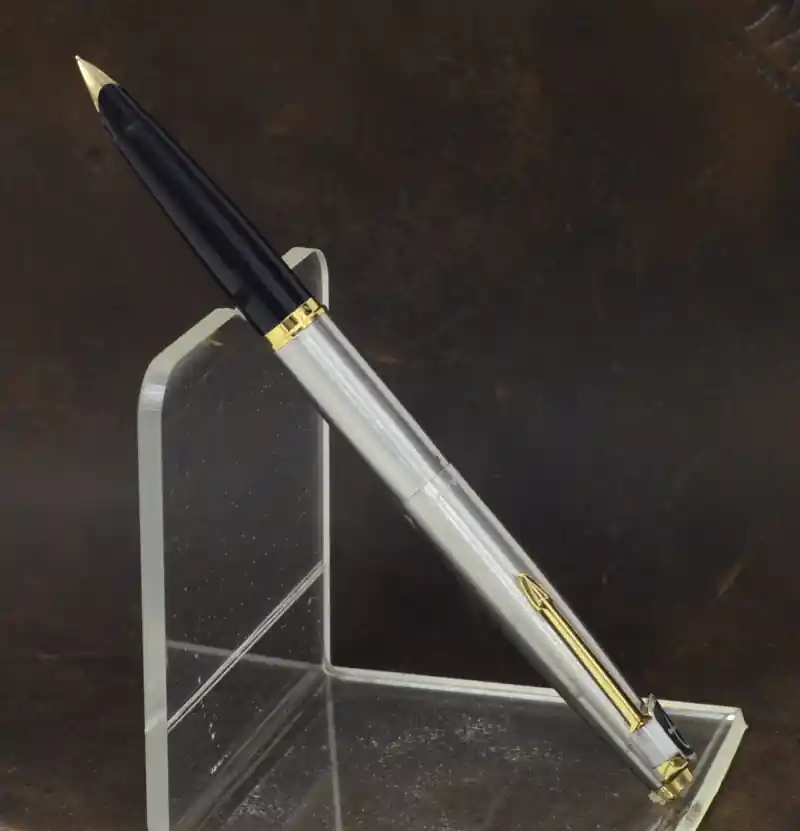 parker 45 flighter fountain pen F nib