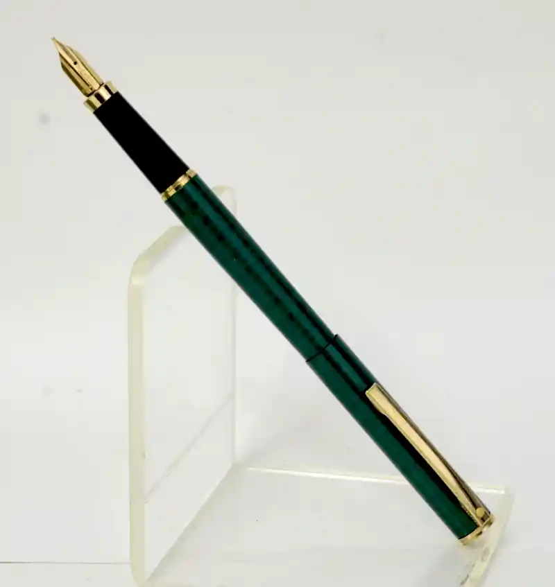 sheaffer fashion 293 lacquer green fountain pen
