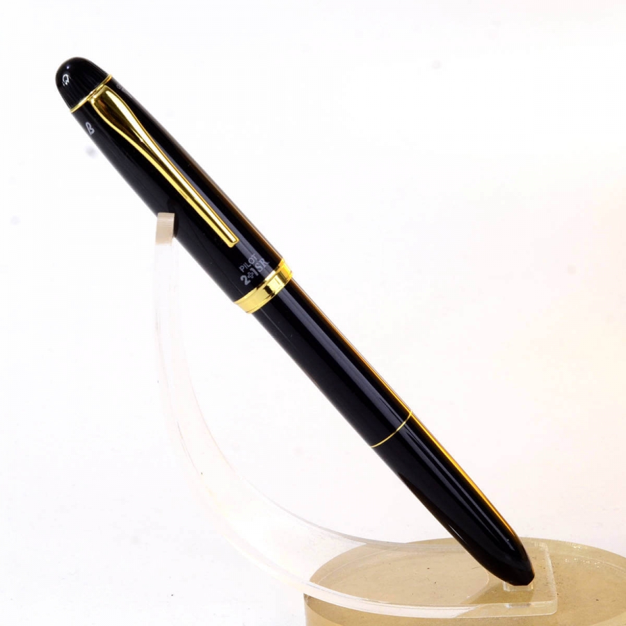 black pilot pen price
