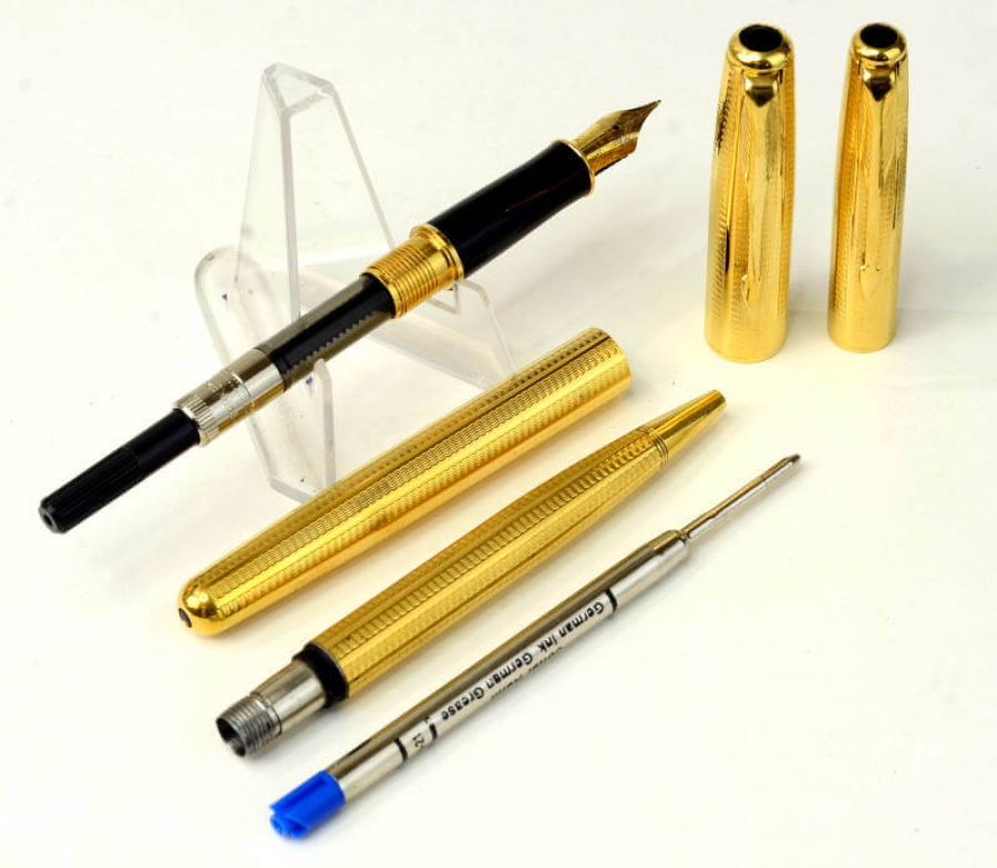 Buy Parker cascade golden fountain pen set with 18K gold F nib